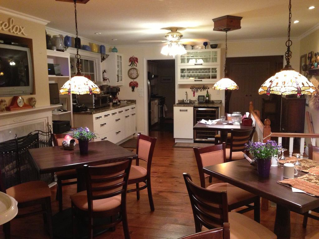 Serenity Ranch Bed & Breakfast Ancaster Εξωτερικό φωτογραφία